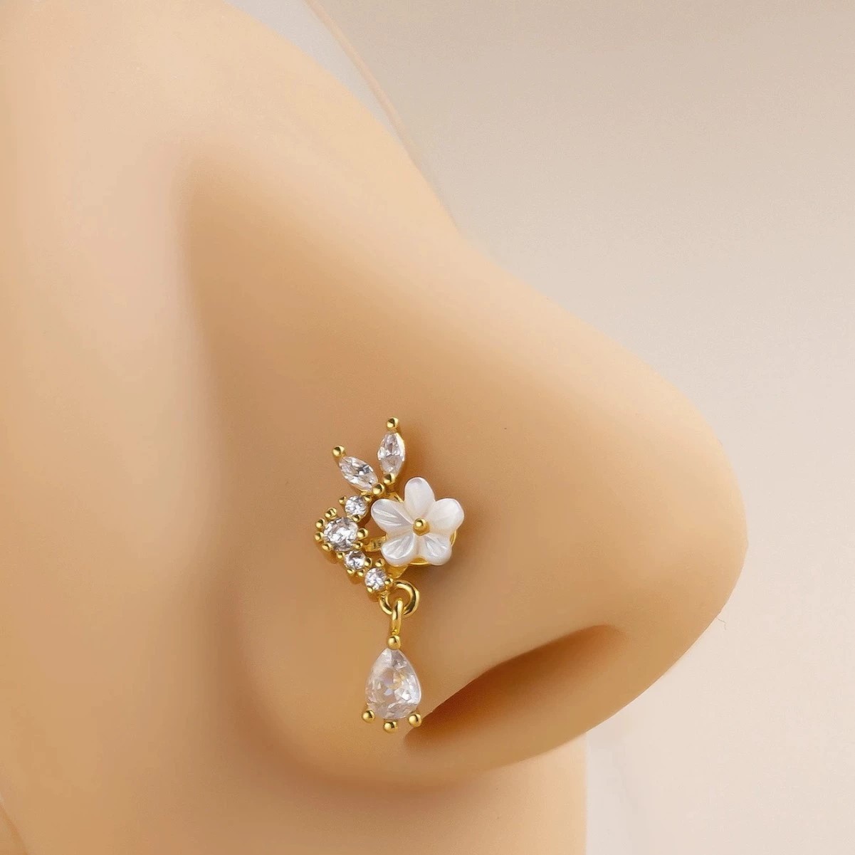 Cincin Hidung Bunga Emas denga - Body Jewelry Nose ulasan dan harga